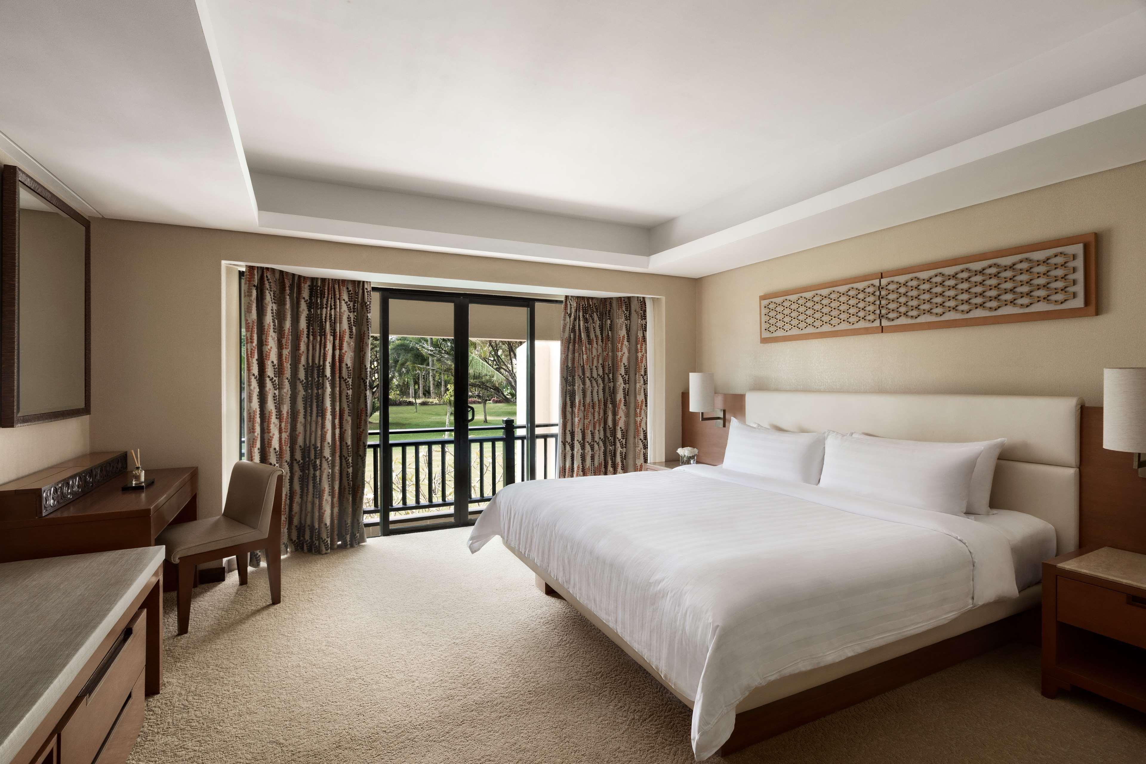 Shangri-La Rasa Ria, Kota Kinabalu Exterior photo Deluxe Room
