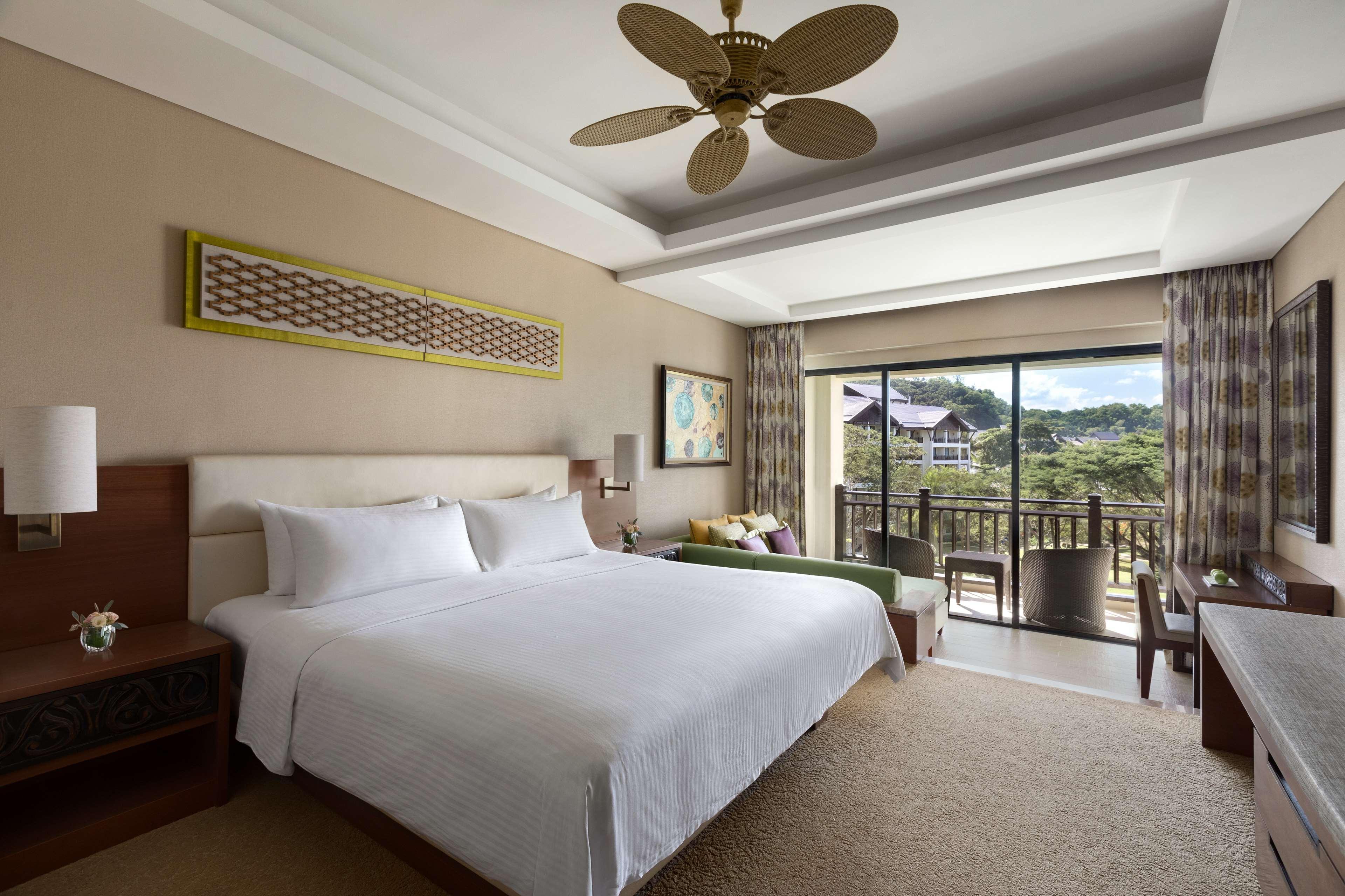 Shangri-La Rasa Ria, Kota Kinabalu Exterior photo Deluxe Room