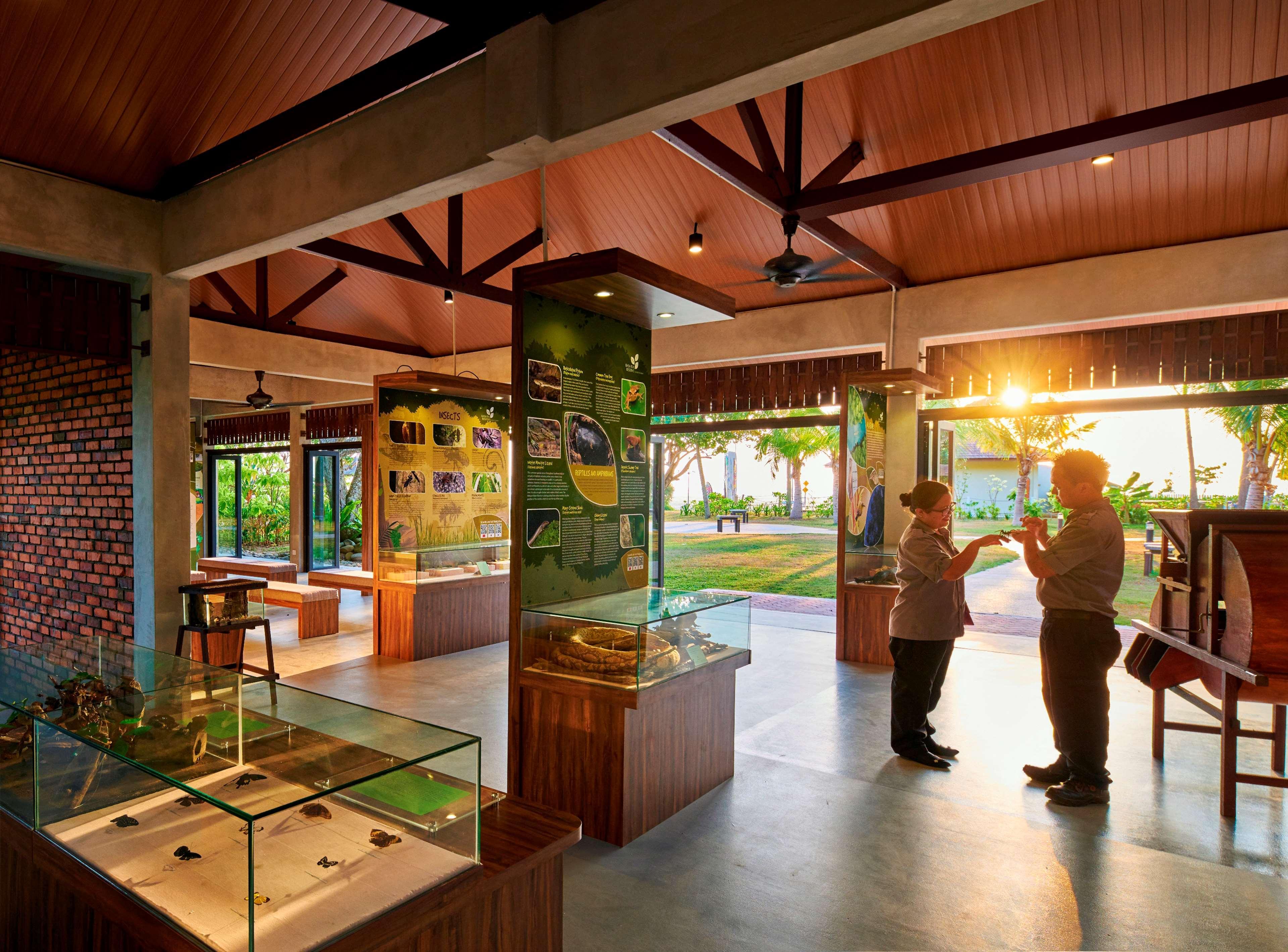 Shangri-La Rasa Ria, Kota Kinabalu Exterior photo The interior of the Visitor Centre